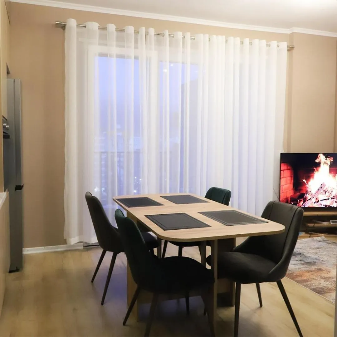 Trio Escape Tirana Apartamento Albânia