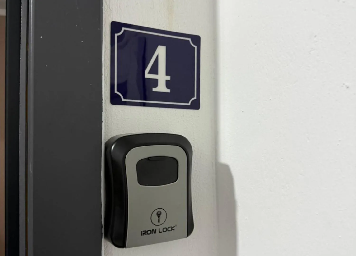 Trio Escape Tirana Apartamento